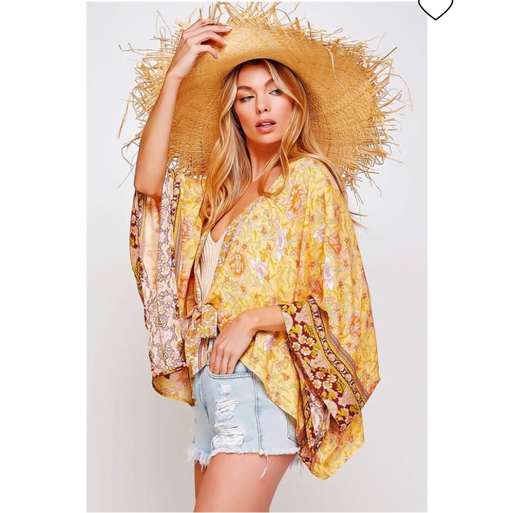 Sweet generis floral tie kimono